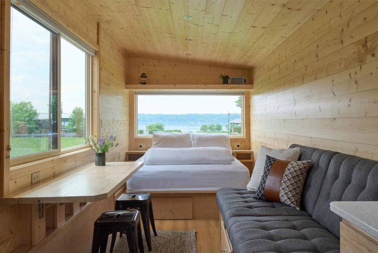 Hutton Brickyards Riverfront Hotel & Venue Kingston Eksteriør bilde