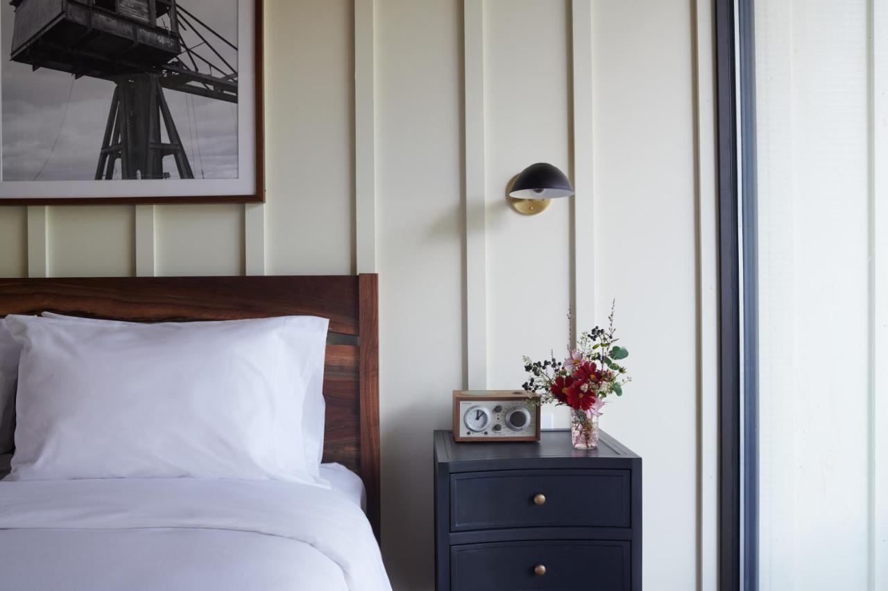 Hutton Brickyards Riverfront Hotel & Venue Kingston Eksteriør bilde