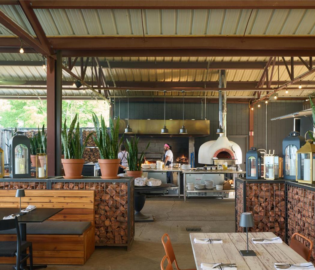 Hutton Brickyards Riverfront Hotel & Venue Kingston Eksteriør bilde